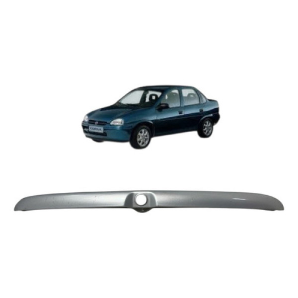 Friso Acabamento Moldura Tampa Trás Corsa Sedan 1998/ Prata
