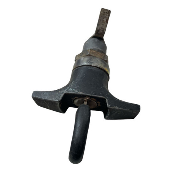 Cilindro Tampa Traseira Parati 81/95 Original Vw