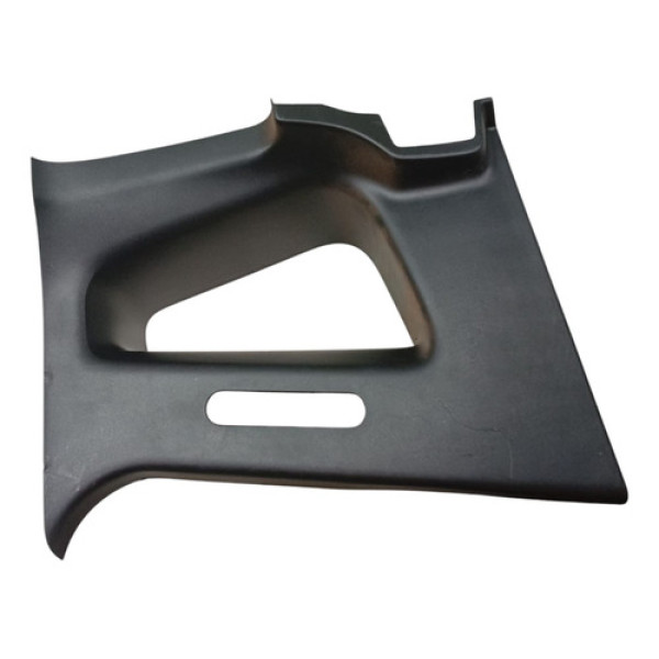 Moldura Coluna Traseira Direita Fiat Strada 2021 A 2025