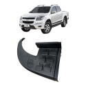 Moldura Parachoque Traseiro Esquerd S10 2012/2023 94772339 Preto
