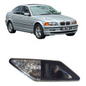 Luz Cortesia Int Coluna Traseir Esquerda Bmw 328i 1999/2001